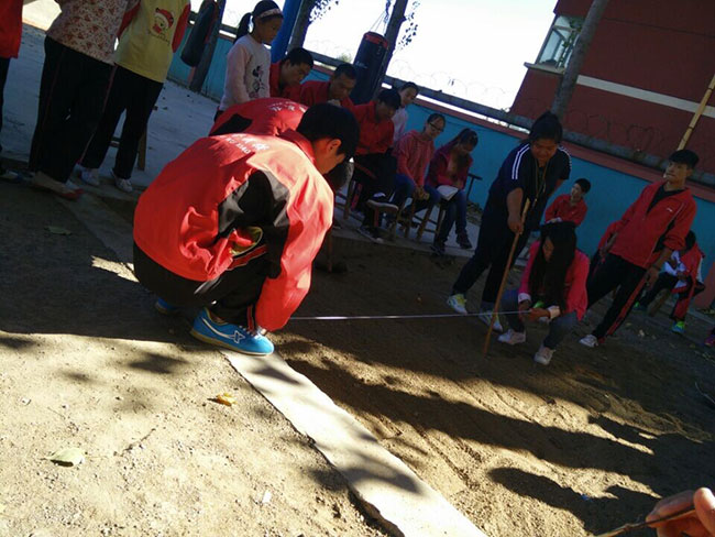 齐鲁武校小学部趣味运动会圆满结束