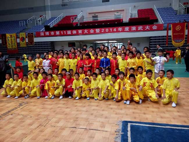 热烈祝贺齐鲁武校获“淄博市第十一届体育大会暨2014年演武大会”集体项目二等奖