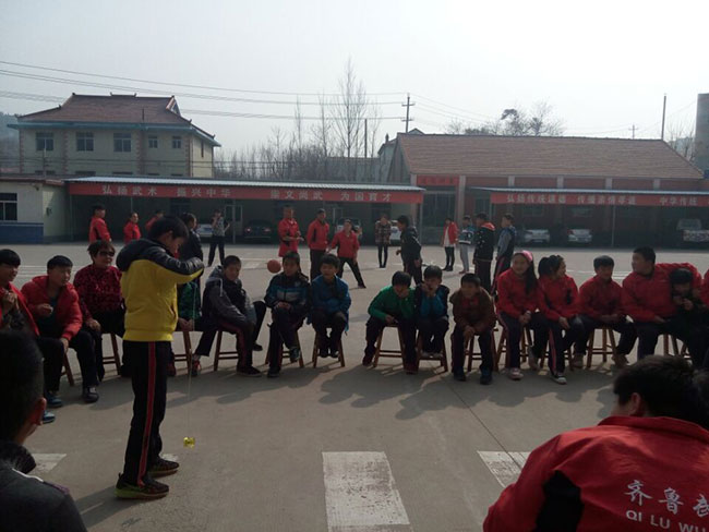 丰富的校园活动