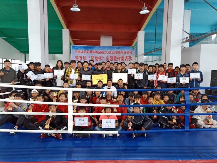 齐鲁武术学校“关爱孤寡老人爱心义演”活动走进朱良镇